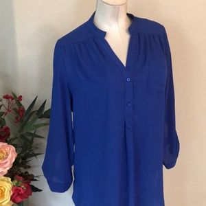 41 Hawthorn Royal Blue Top